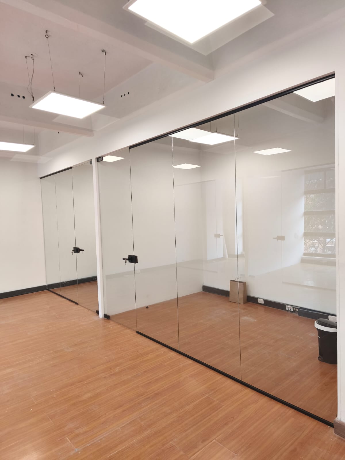 oficinas en vidrio17